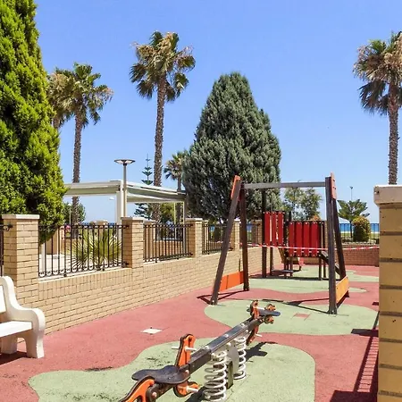 Apartamento 2 Bedroom Cozy In Oropesa